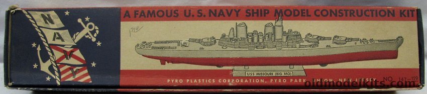 Pyro Cruiser USS Chicago CA-136, 147-129 plastic model kit